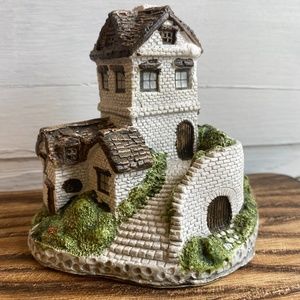 Vintage Light-Up Country Cottage Collection 4” Tower 1986 Ron Gordon